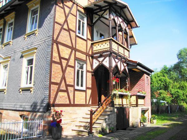 Ferienwohnung Haus Amelie Bad Salzungen Exterior foto