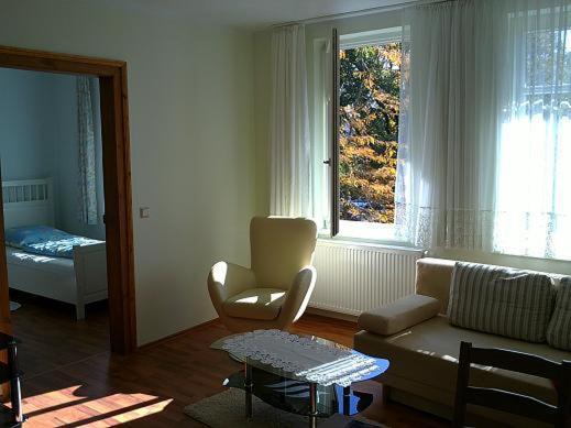 Ferienwohnung Haus Amelie Bad Salzungen Exterior foto