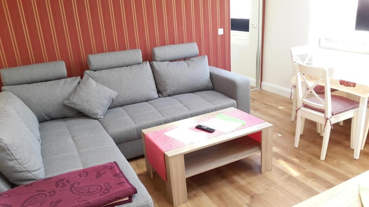 Ferienwohnung Haus Amelie Bad Salzungen Exterior foto
